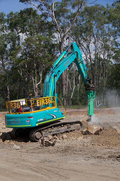 Image Highlights From Some Of Our 2013 Customers 2 - Kobelco Excavators