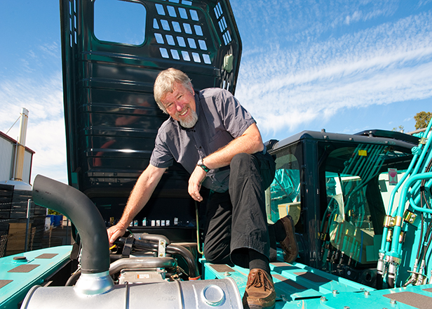Image Loadex Hire Photoshoot 3 - Kobelco Excavators