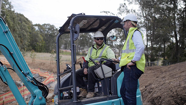 Image Kobelco With Landscape Solutions 4 - Kobelco Excavators