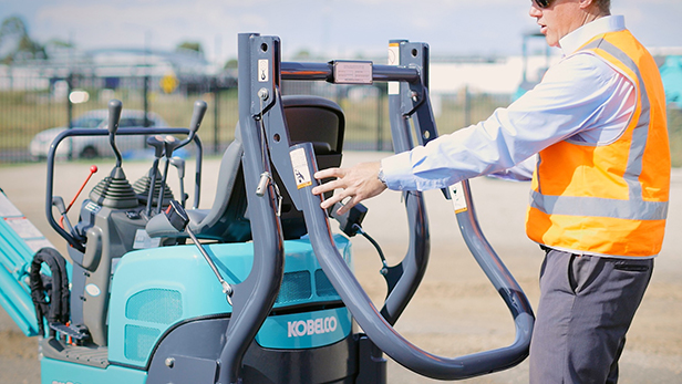 Image Sneak Peek Of Next Kobelco Video 4 - Kobelco Excavators