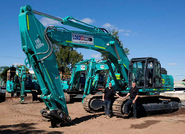 Image Loadex Hire Photo-Shoot 1 - Kobelco Excavators