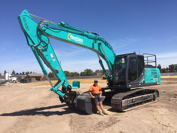 Image First Customer To Purchase Sk210Lc-10 1 - Kobelco Excavators