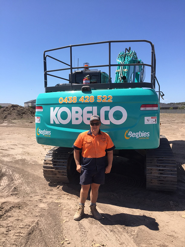 Image First Customer To Purchase Sk210Lc-10 2 - Kobelco Excavators