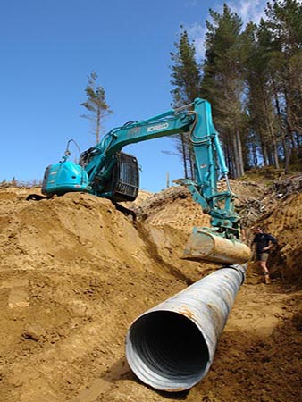 Image Highlights From Some Of Our 2013 Customers 4 - Kobelco Excavators