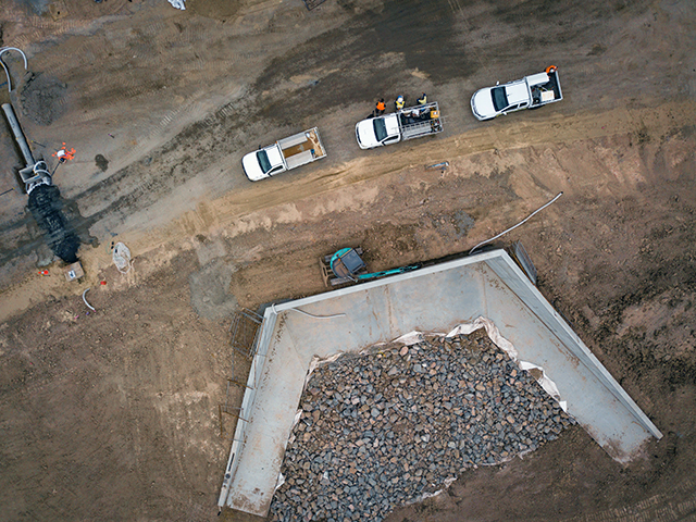 Image Sneak Peek Of Cramp'S Earthmoving 4 - Kobelco Excavators