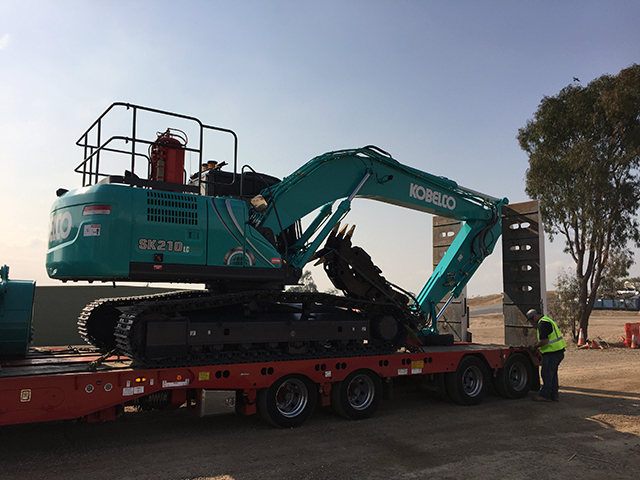 Image Delivery To Gladstone Regional Council 3 - Kobelco Excavators