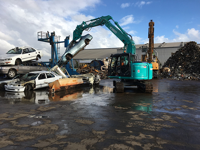 Image Kobelco Delivery Of Recycling Excavator 2 - Kobelco Excavators