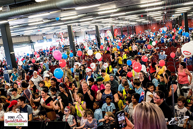 Image Kobelco Australia Proud Gold Sponsors Of Sydney Special Childrens Christmas Party 5 - Kobelco Excavators