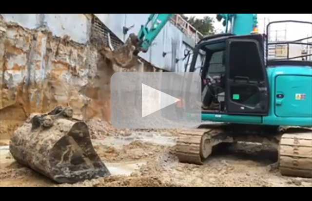 Image Quick Lapse Video By Azcavation Earth Moving 2 - Kobelco Excavators