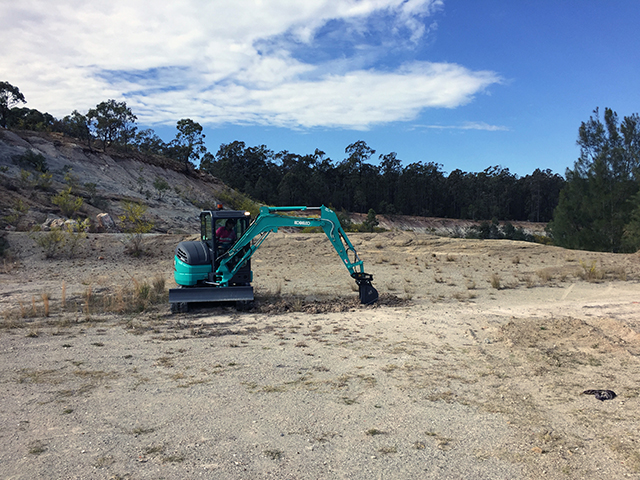 Image Demo With Council 2 - Kobelco Excavators