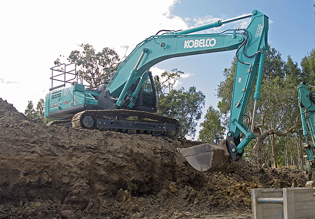 Image Coleman Drainage Buys First Kobelco Sk260Lc-10 In Australia 4 - Kobelco Excavators