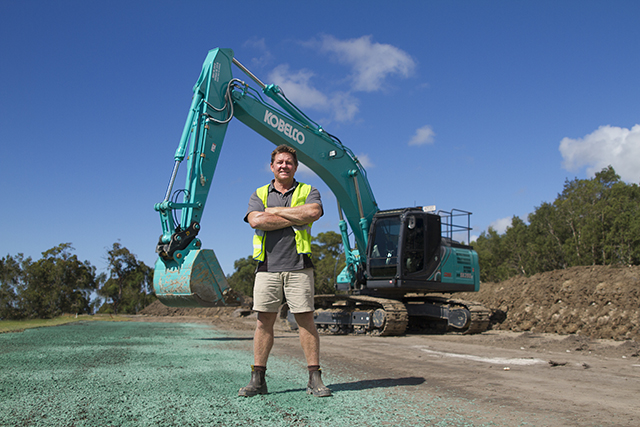 Image Coleman Drainage Buys First Kobelco Sk260Lc-10 In Australia 3 - Kobelco Excavators