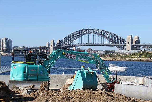 Image Sitex Service Counts On Kobelco 2 - Kobelco Excavators