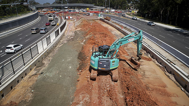 Image Kobelco Customer Mikcon Tells Earthmoving Equipment Magazine All 2 - Kobelco Excavators