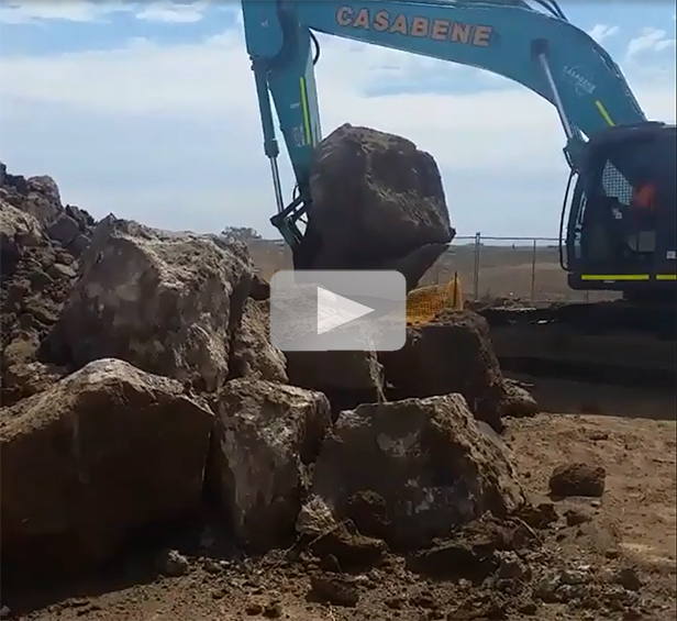 Image Casabene Group Kobelco In Action 2 - Kobelco Excavators