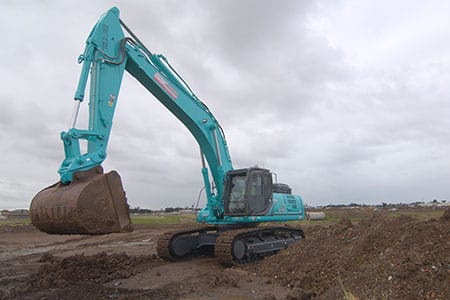 Image Symon Brothers Purchases New Kobelco 50 Tonne Excavator 1 - Kobelco Excavators