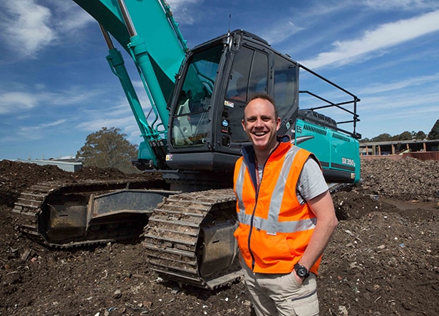 Image Waste Ops Danny Doesn'T Waste A Thing 1 - Kobelco Excavators