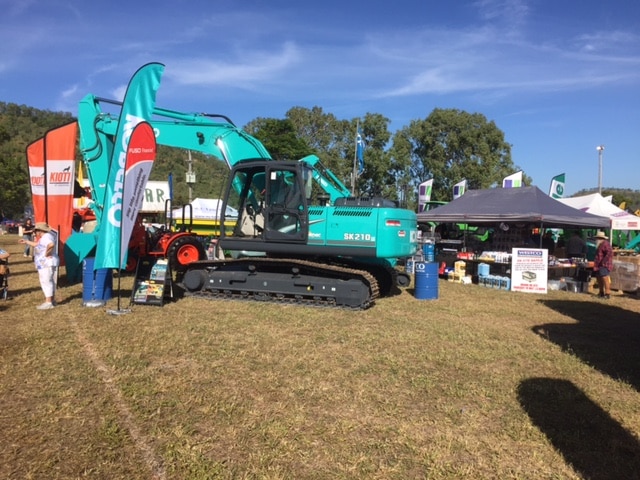 Image Kobelco &Amp; Westco Trucks Attend Fnq Field Day In Townsville 1 - Kobelco Excavators