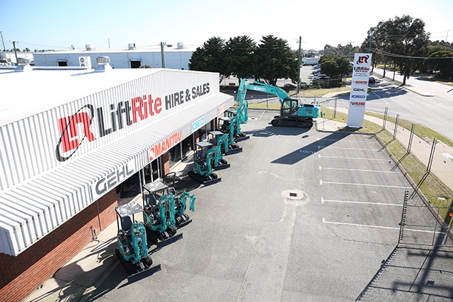 Image Liftrite To Take On Kobelco In Wa 1 - Kobelco Excavators