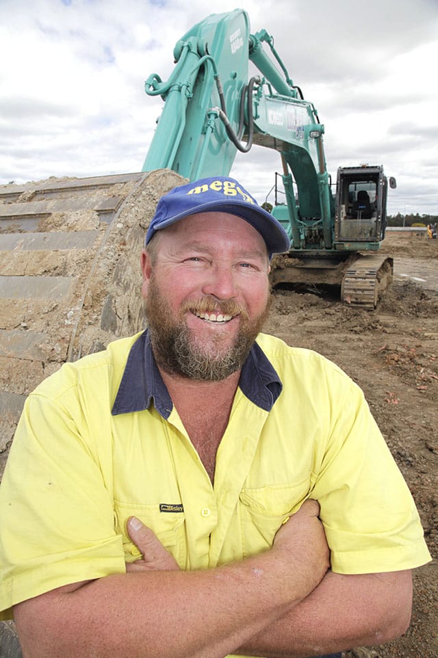Image Photoshoot With Megex And Their Kobelco 1 - Kobelco Excavators