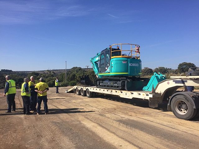 Image Kobelco Delivers To South Australian Council 1 - Kobelco Excavators
