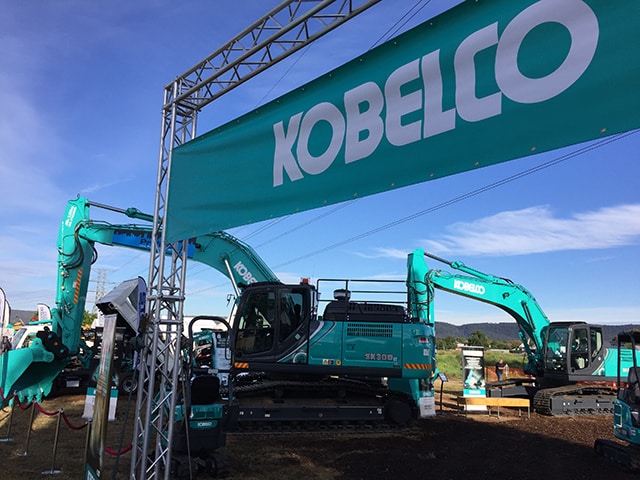 Image Kobelco At Ddt 2017 1 - Kobelco Excavators