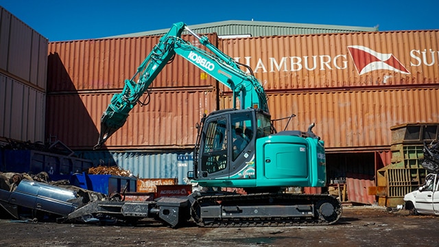 Image Adrians Metal Recyclers And Kobelco 1 - Kobelco Excavators