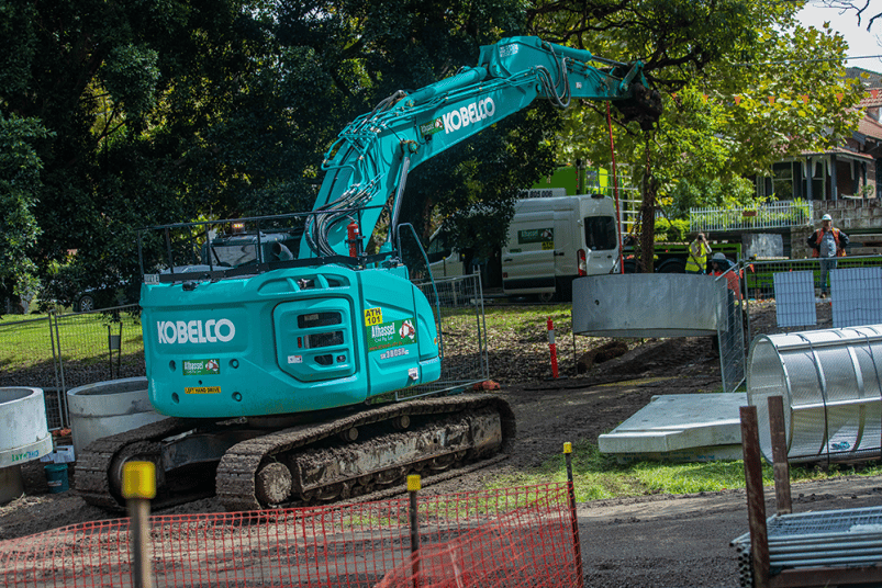 Kobelco Machine On Jobsite
